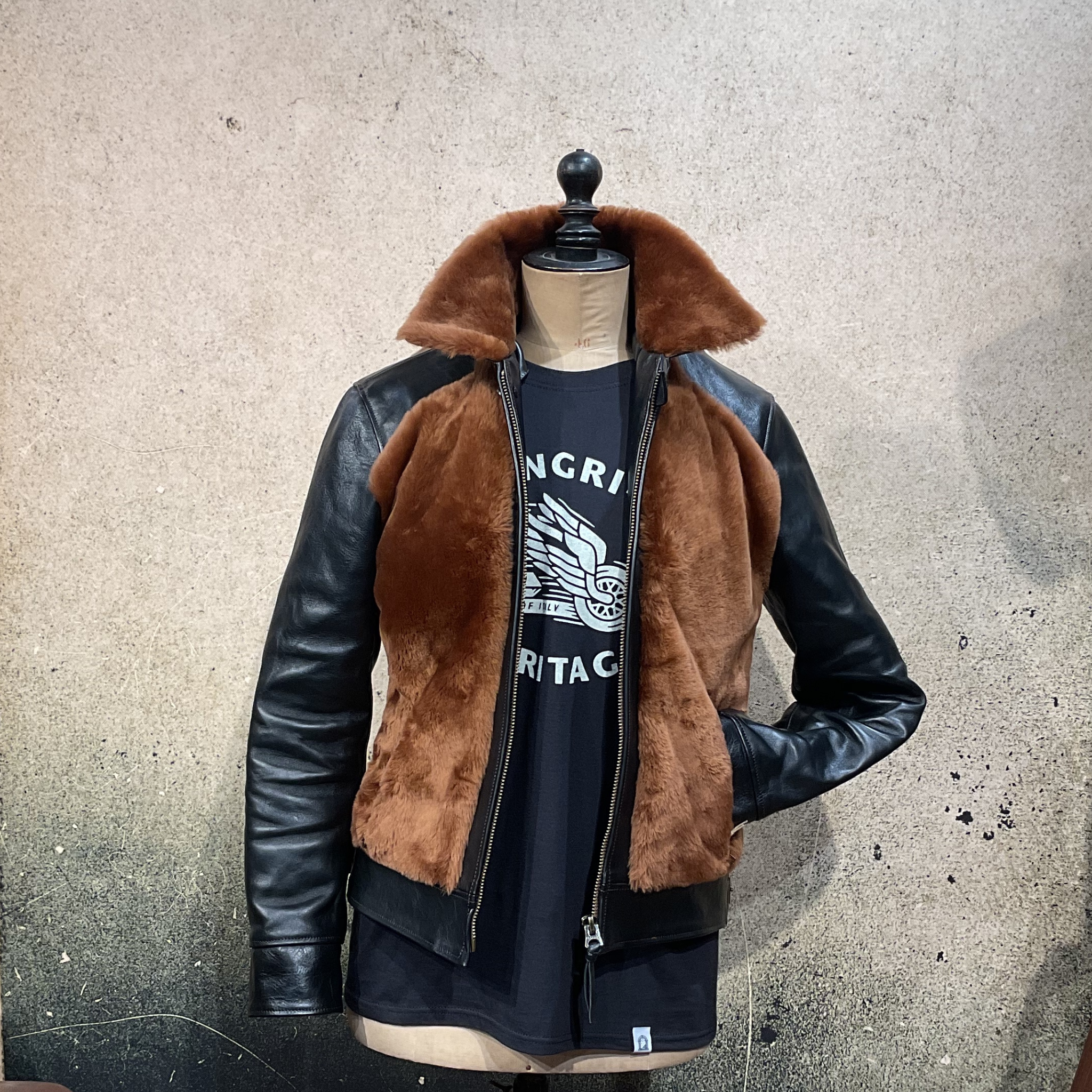 Shangri-la “Varenne” Black Horsehide Grizzly Jacket