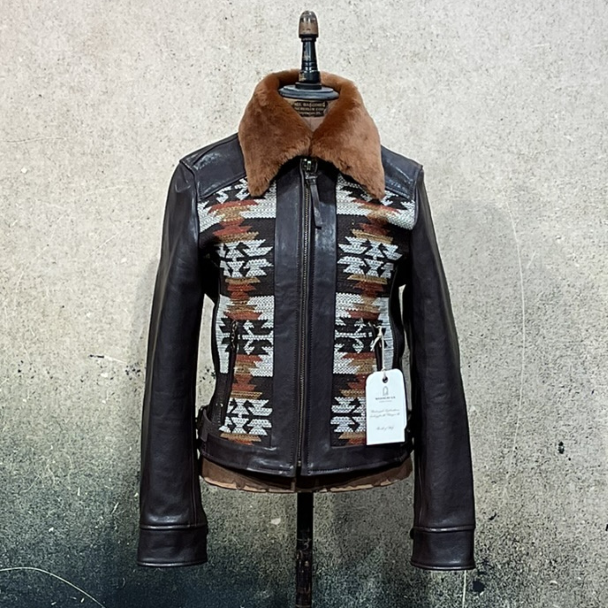 Shangri-la “Varenne” Women’s Grizzly Navajo Jacket