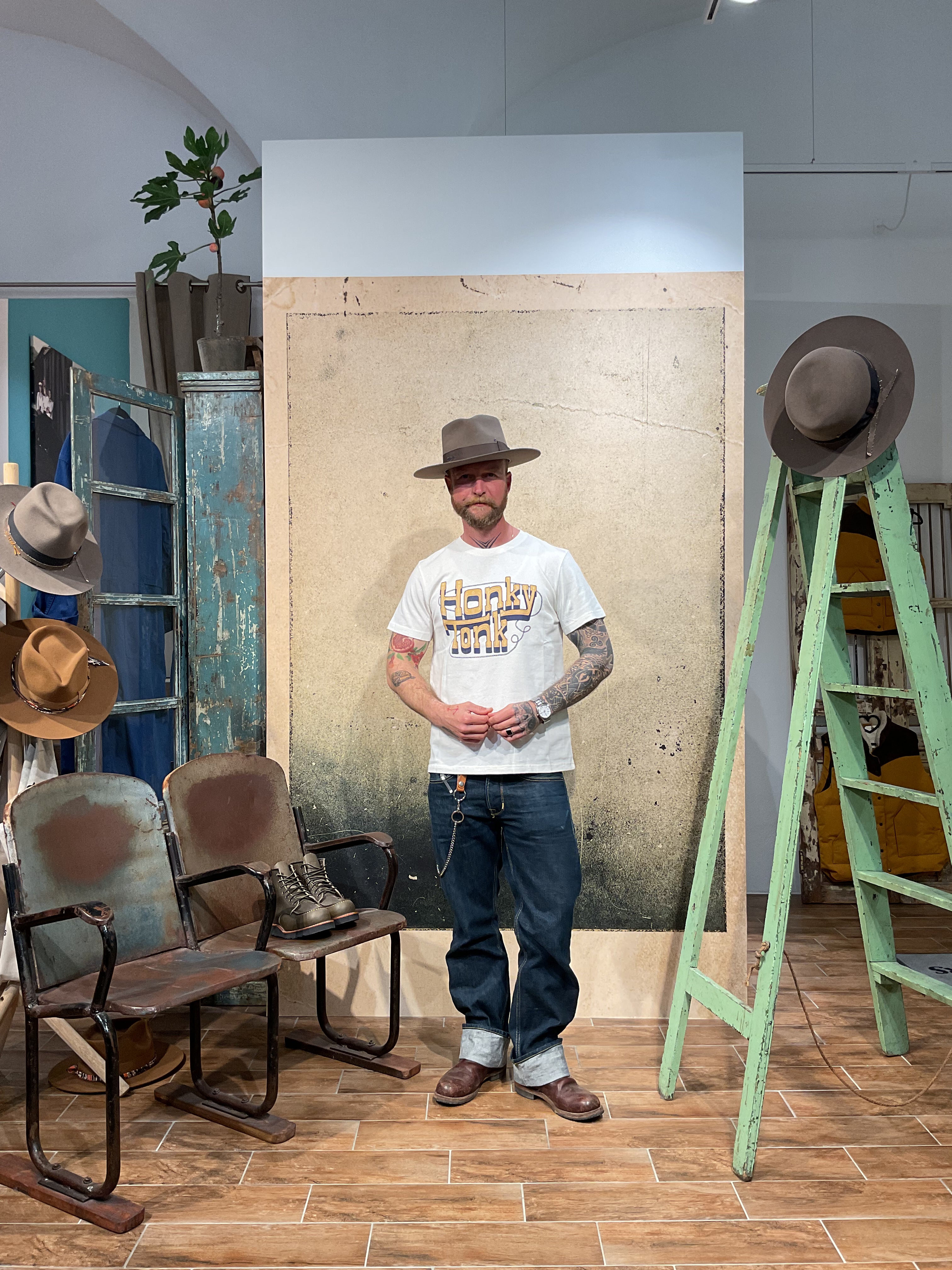 NUDIE JEANS Honky Tonk Roy Printed T-Shirt Ecru