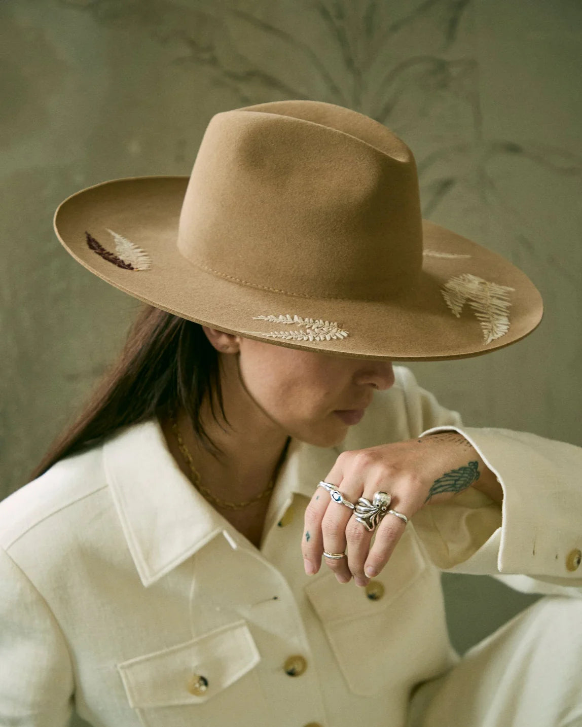 Superduper Masculine Desert